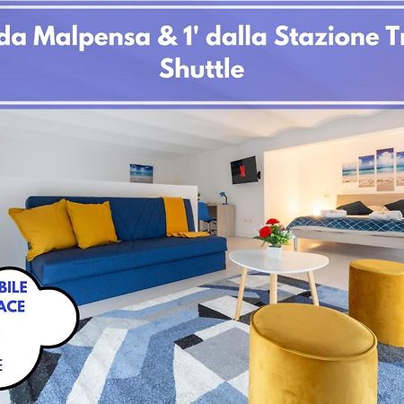 Апартаменты 10' Da Malpensa & 1' Dalla Stazione TreniShuttle Сомма-Ломбардо Экстерьер фото